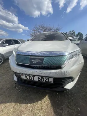 Toyota Harrier 2019 Nyeupe