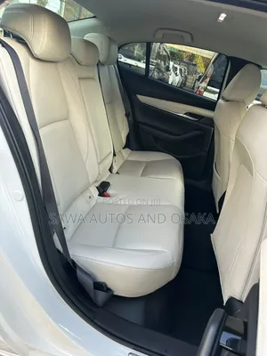 Mazda 3 Sedan 2019 White