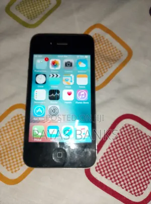 Apple iPhone 4 16GB Black