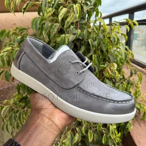 Viatu vya Kawaida vya Ngozi vya Timberland kwa Wanaume