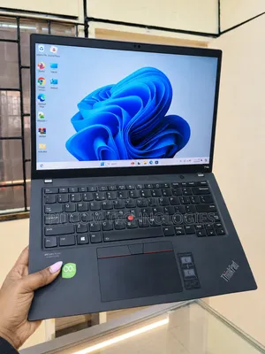 Laptopi ya Lenovo ThinkPad T14 G3 16GB RAM, i7, 512GB SSD