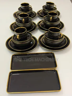Elegant European Porcelain Dinner Set - 32 Pieces