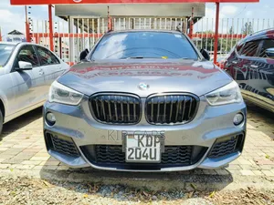BMW X1 xDrive28i AWD 2016 Kijivu