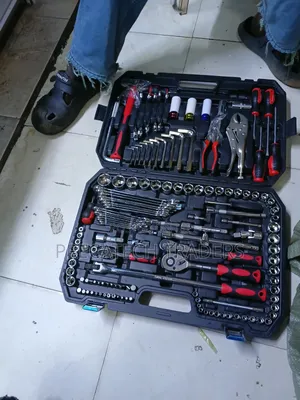 142-Piece Socket & Hand Tool Set with Toolbox