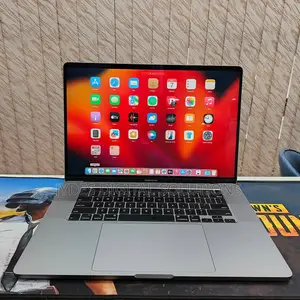 Apple MacBook Pro 16" Intel Core i9 32GB RAM 1TB SSD