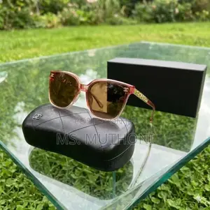 Miwani ya Chanel ya Mraba Rangi ya Peach