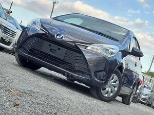 Toyota Vitz 1.5 FWD Hybrid 5dr 2019 Grey