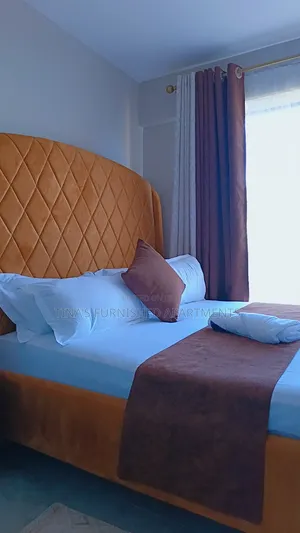 Studio ya Airbnb Iliyogawanywa kwa Nafasi kubwa Fedha-Embakasi