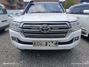 Toyota Land Cruiser V8 2012 Nyeusi