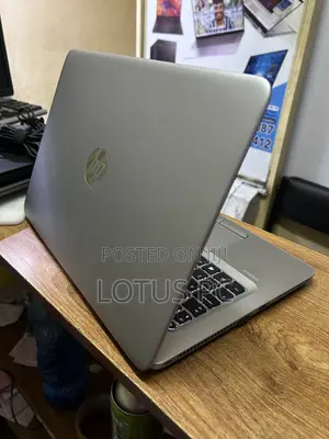 Laptop HP EliteBook 840 G4 - Core i5, 8GB RAM, 256GB SSD