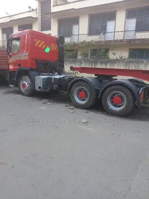 Mercedes-Benz Actros 3340 DTDOBI Trailer Head - KES 5.5M