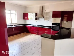 Apartment ya Vyumba 3 na DSQ Kilimani, Hurlingham