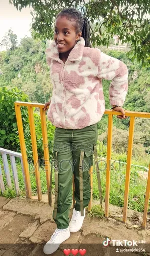 CV ya Mhudumu - Ujuzi wa Huduma kwa Wateja