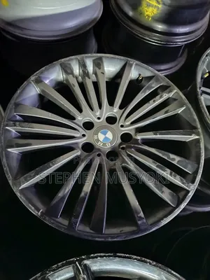 Magurudumu ya BMW X1, X3, X5 Inch 18 (Yatumika)
