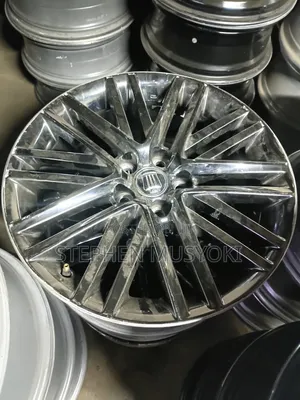 Toyota Crown Athlete 18-inch Rims