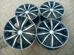 19-inch Rims for Harrier, Crown, Atenza, Axela, Alphard