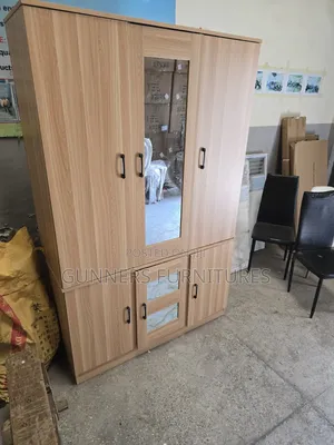 Wardrobe ya Milango 3 Iliyoingizwa Nchini