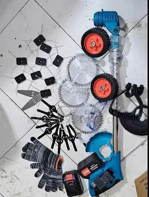 Makita Cordless Brush Cutter - Brand New