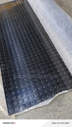 Round Studded Rubber Mat - 4mm Coin Pattern
