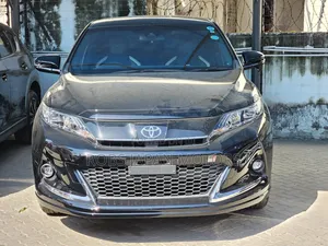 Toyota Harrier 2.0 Turbo GR Sport 2020 Nyeusi