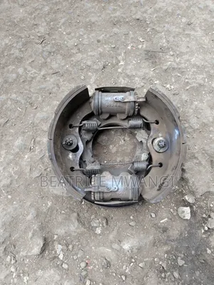 Isuzu FRR Back Plate - Nyuma