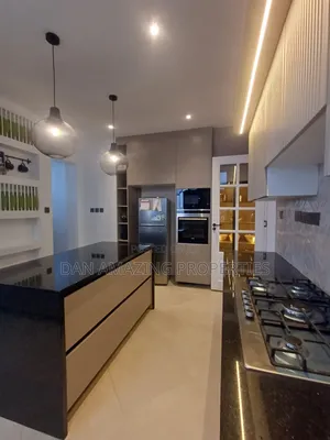 4 Bedroom Maisonette for Sale in Kerarapon