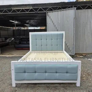 Kitanda cha Mocket cha Sky Blue chenye Grid 5x6