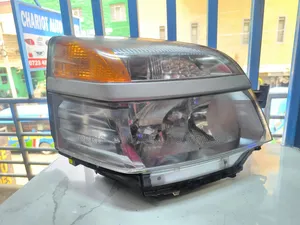 Toyota Voxy 2002 Xenon Headlights