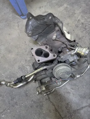 Isuzu Elf 4JJ1 Twin Turbo Charger