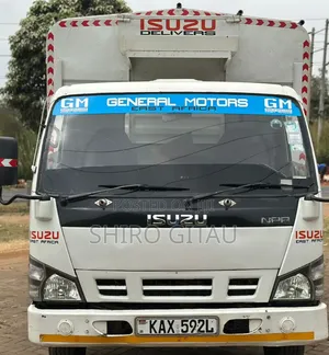 Truk Isuzu NPR 2006