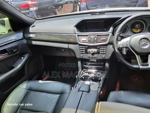 Mercedes-Benz E250 2013 Nyeupe