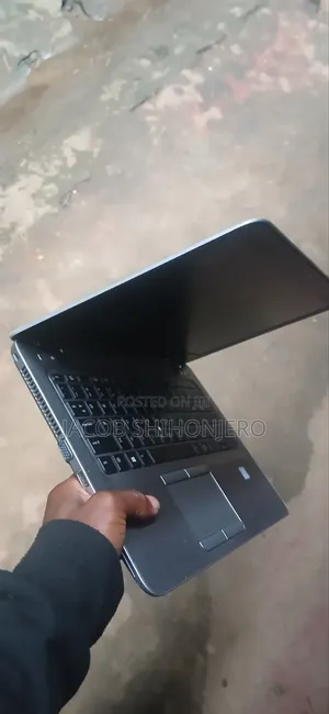 Laptop HP EliteBook 840 G5 - Intel Core i5, 8GB RAM, 256GB SSD