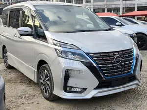 Nissan Serena 2019 Nyeupe