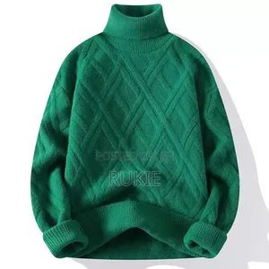 Pullnecks/Turtlenecks za Ubora kwa Wote - Zimeongezwa