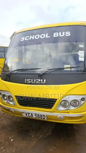 Isuzu NQR 2014 Bus - Local Used