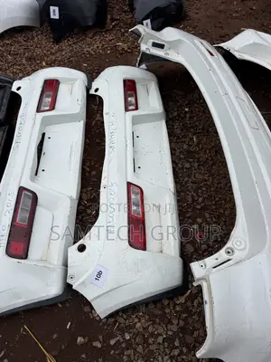 Bampa ya Nyuma ya Suzuki Alto 2015 Kamili (Iliyorudishwa)
