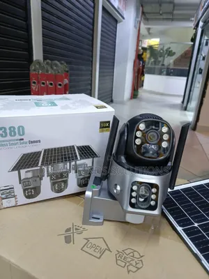 Kamera ya V380 Pro 4G Solar PTZ ya Lensi Tatu ya Nje