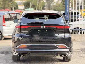 Toyota Harrier 2.0 4WD 2020 Nyeupe