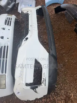 Bampa ya Mbele ya Nissan X-Trail NT33 2018