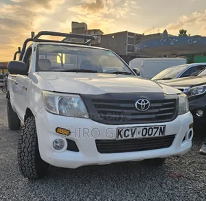 Toyota Hilux Single Cab 2012