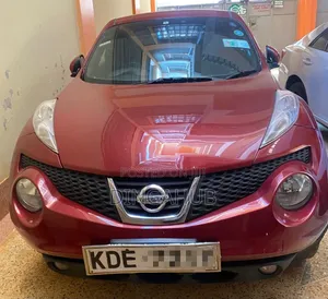 Nissan Juke 2014 Nyekundu