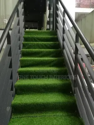 Artificial Turf Grass kwa Bustani & Staircase