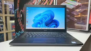 Laptop Dell Latitude 7390 - 8GB RAM, 256GB HDD