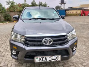Toyota Hilux Revo Single Cab Diesel 2.4 RWD 2019 Black