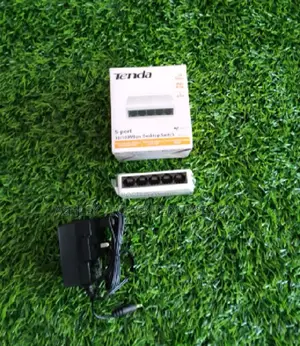 Tenda 5-Port LAN Switch S105