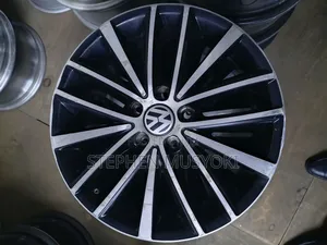 Magurudumu ya Volkswagen Golf, Passat, Touran, Tiguan 17-inch