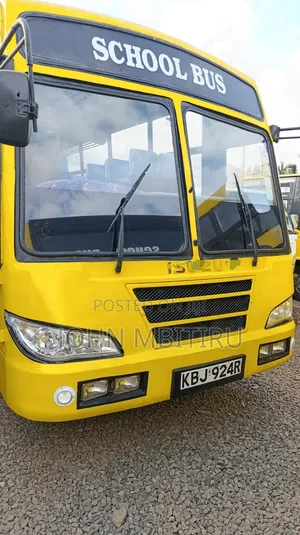 Isuzu FRR 2009 Bus
