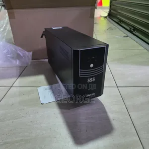 Mecer 3000VA UPS yenye Milango 6 ya Kutolea Nguvu