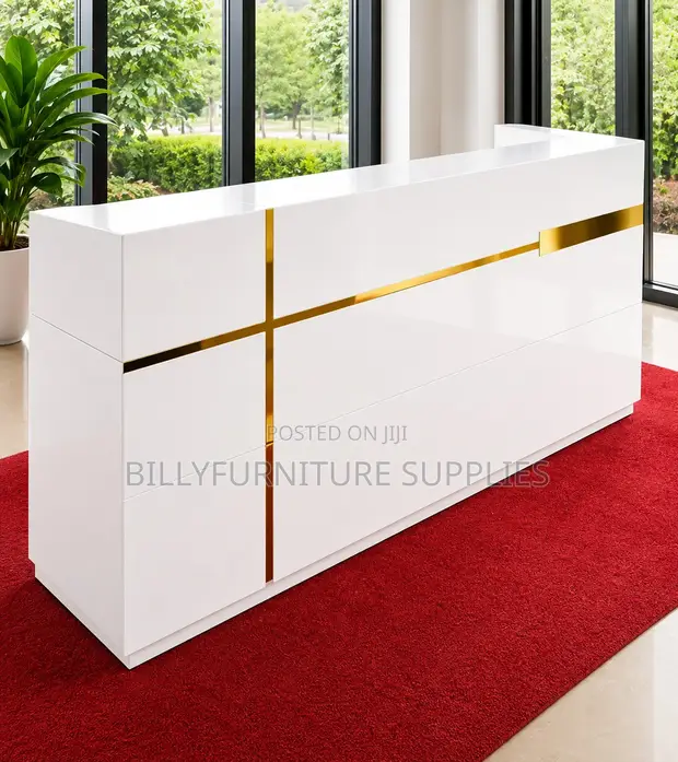 Luxury White Office Reception Counter - 1
