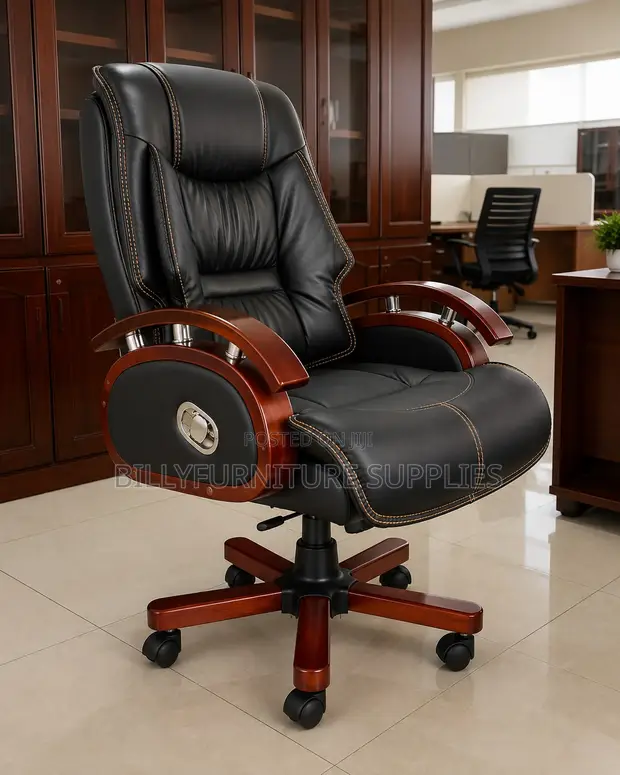 Kiti cha Mwenyekiti wa Kurembua chenye Mikono ya Mbao - 1